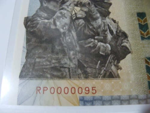 Banknot kolekcjonerski 20 zł / 2022 r. - Ochrona polskiej granicy wschodniej.  Sklep Numizmatyczny,   Warszawa,   ul. Króla Maciusia 12.   www.sklepnumizmatyczny.eu