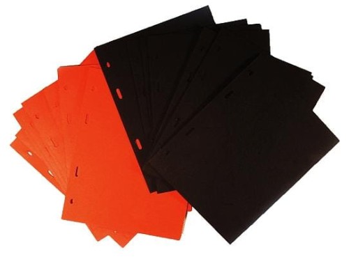 Przekładka do klasera na monety.
Warszawa, Sklep Numizmatyczny:    
www.sklepnumizmatyczny.eu