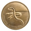 Polska: moneta ze stopu Nordic Gold: 2 zł / 2003 r. - Zwierzęta świata: Węgorz europejski (łac. Anguilla anguilla).        Sklep Numizmatyczny, Warszawa ul. Króla Maciusia 12.               www.sklepnumizmatyczny.eu 
